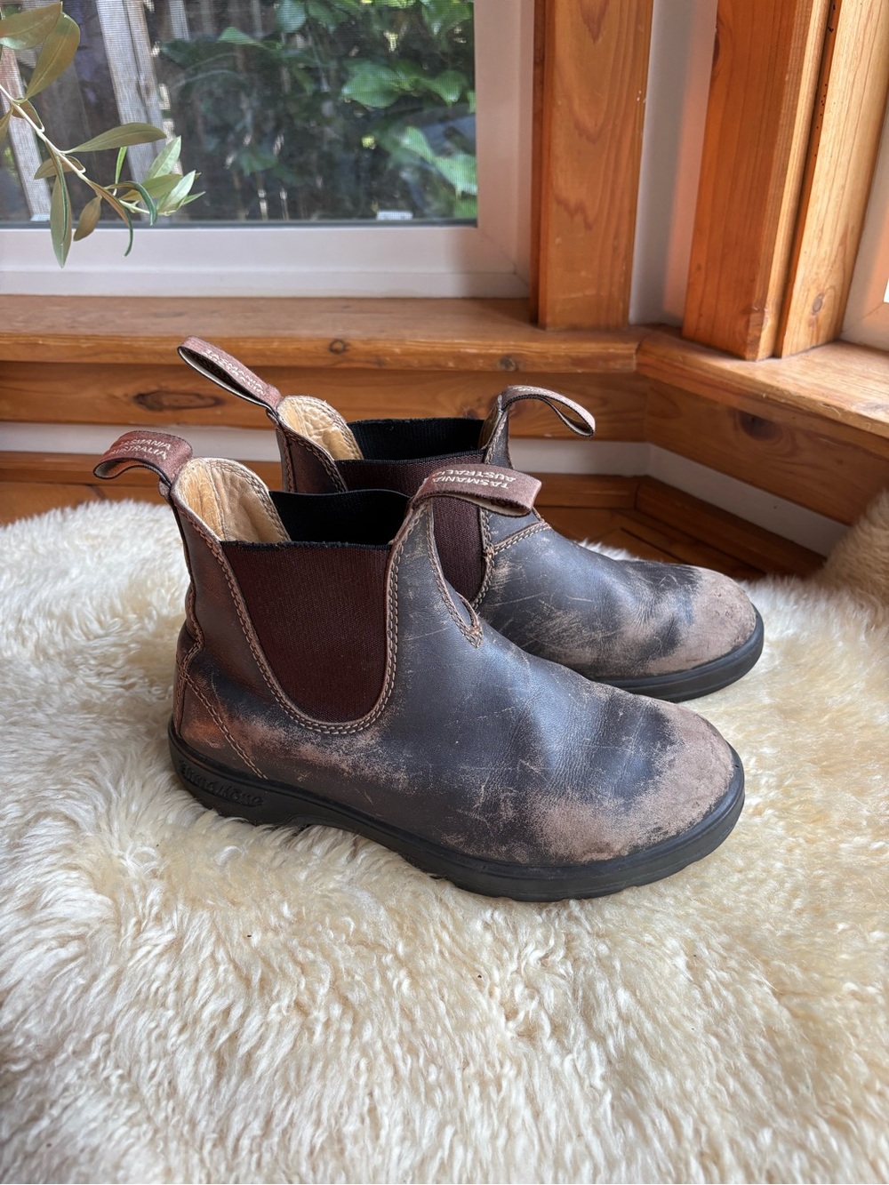 Distressed Blundstone Boots